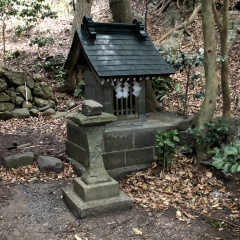 Suwa Shrine 3